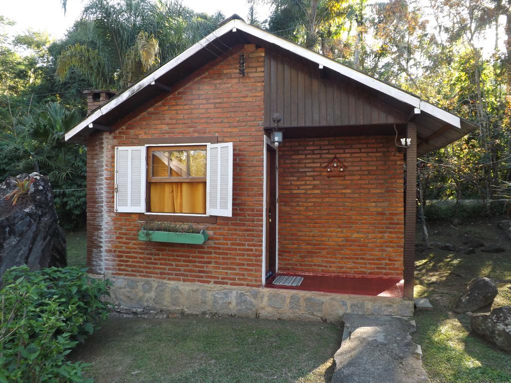 Pousada Quintal Das Pedras Penedo  Quarto foto