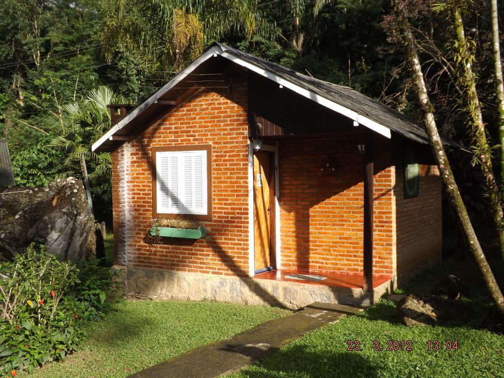 Pousada Quintal Das Pedras Penedo  Quarto foto