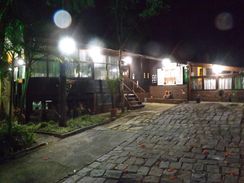 Pousada Quintal Das Pedras Penedo  Exterior foto